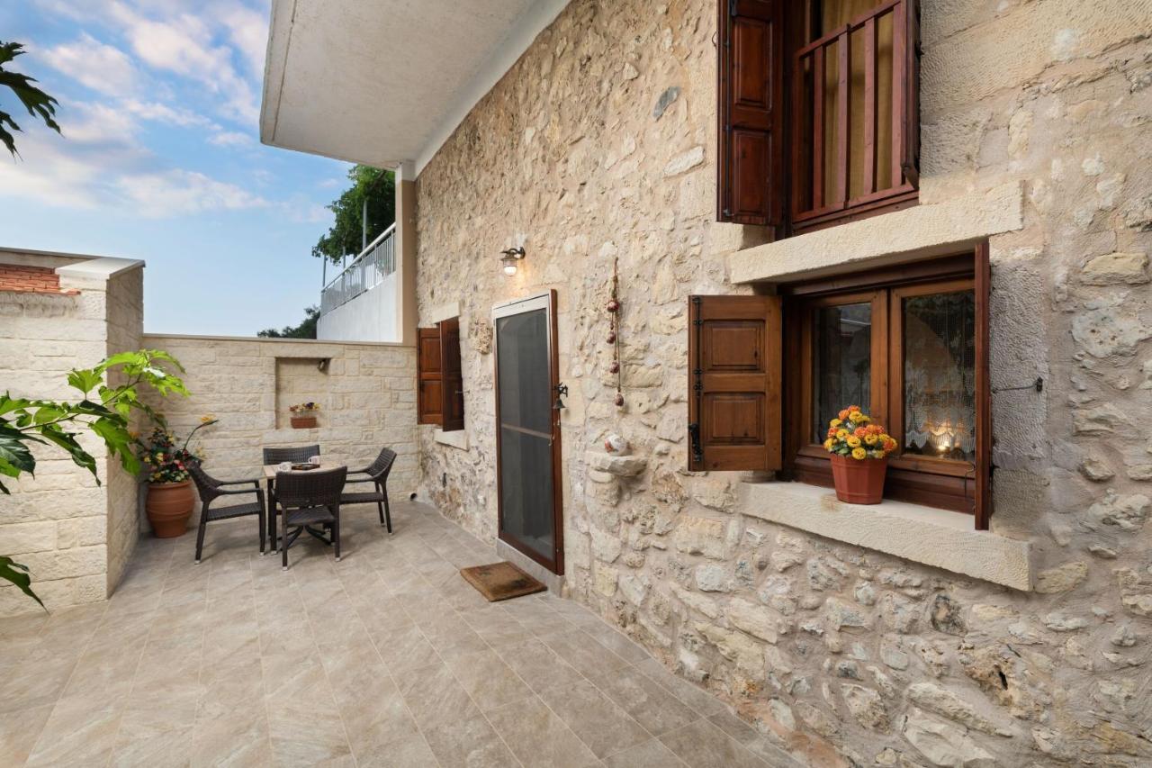Pagonas Traditional House Mouríon エクステリア 写真