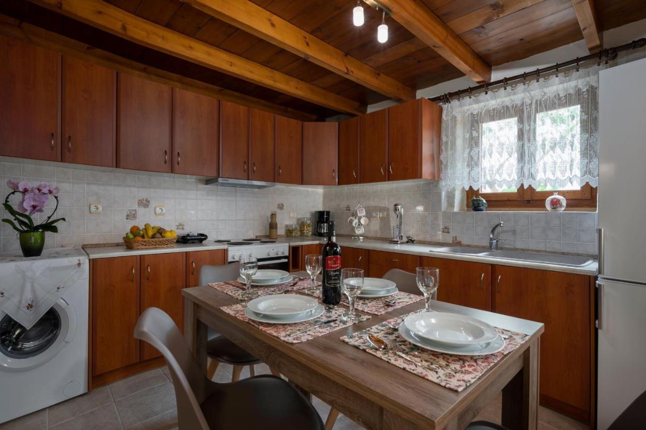 Pagonas Traditional House Mouríon エクステリア 写真